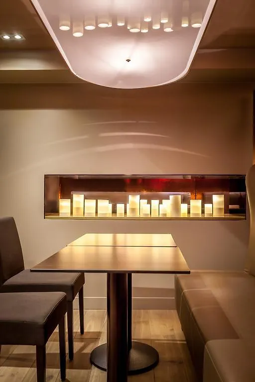 Armoni Hotel Parijs