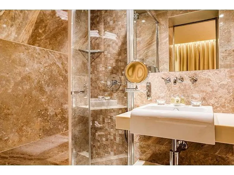 Hotel Armoni Paris