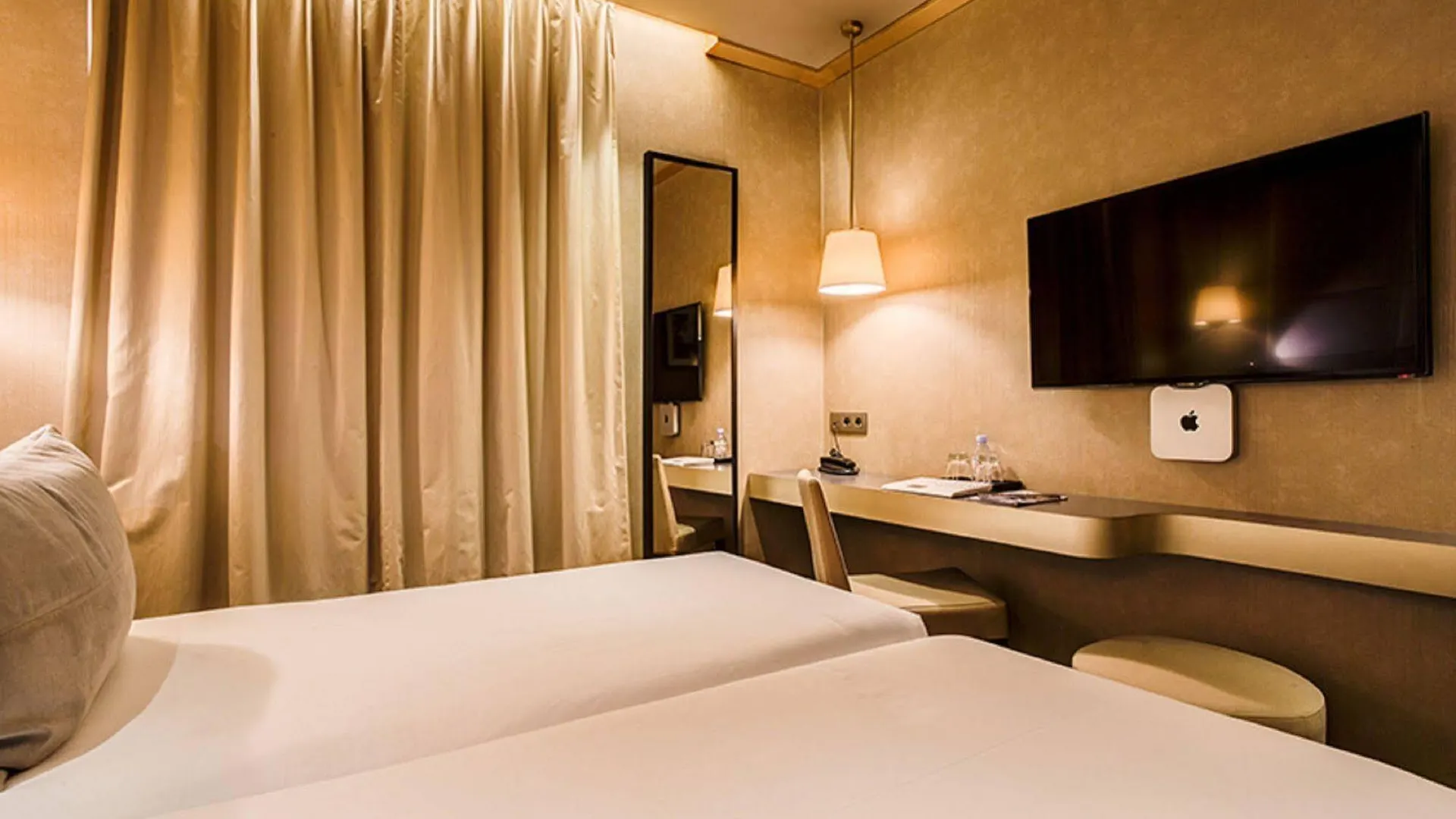 Armoni 4* Paris